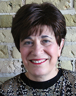 Hiller, Lisa