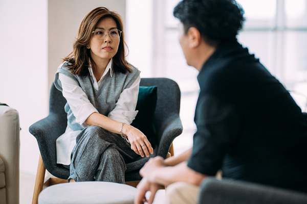 Psychologist consulting patient