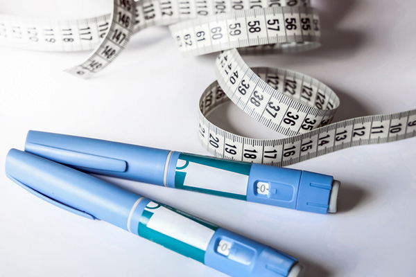 Insulin injection pens